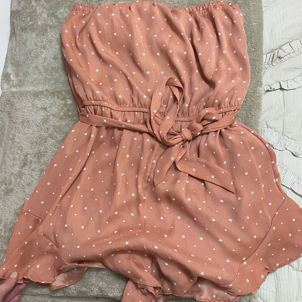 Peachy Star Romper 🧡🧡🧡
